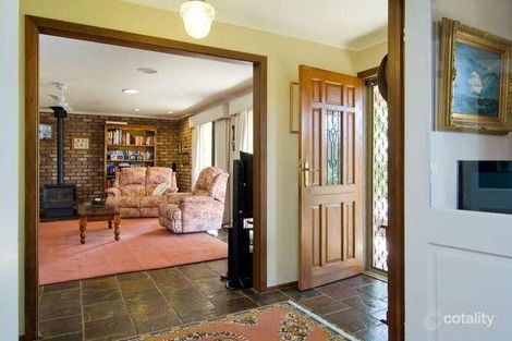 Property photo of 4 Barakee Drive Somerville VIC 3912