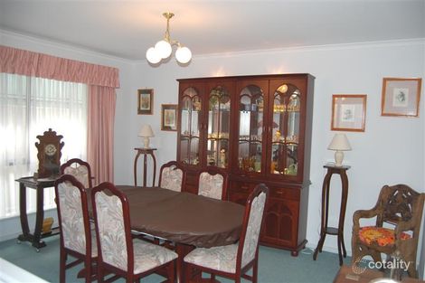 Property photo of 32 Southern Right Crescent Encounter Bay SA 5211