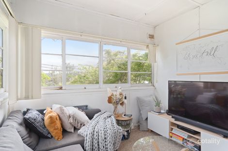 Property photo of 2/33 Lumeah Avenue Wamberal NSW 2260
