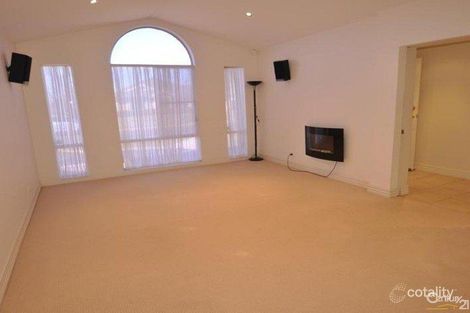 Property photo of 11 Nepean Place Dubbo NSW 2830