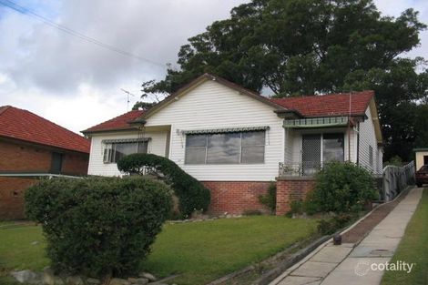 3 Joslin St, Kotara, NSW 2289