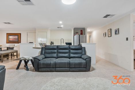Property photo of 11 Thorold Avenue Ellenbrook WA 6069