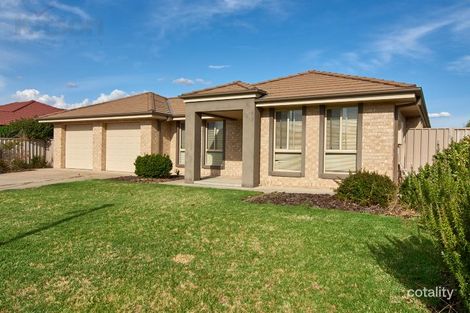 24 Bedervale St, Bourkelands, NSW 2650