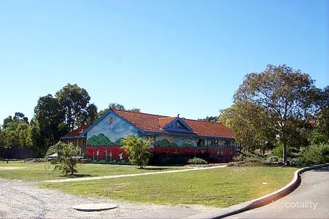 96 Samson St, White Gum Valley, WA 6162