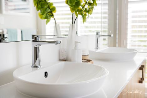 250 Baxteri Way, Hammond Park, WA 6164