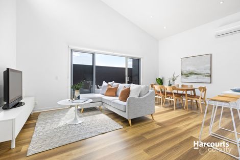 Property photo of 2/123 Vines Road Hamlyn Heights VIC 3215