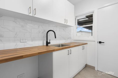 Property photo of 11 Graham Street Kangaroo Flat VIC 3555
