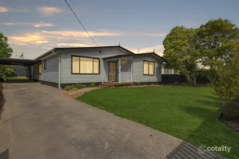 8 GRIFFITHS ST, NORTH WONTHAGGI, VIC 3995