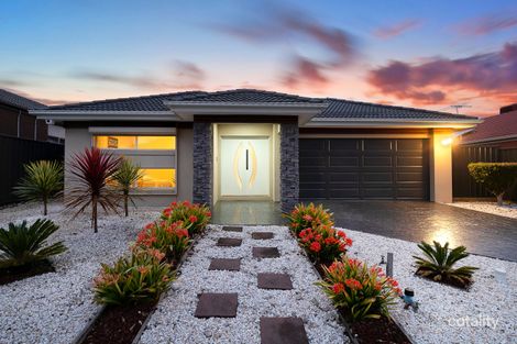 Property photo of 62 Hemsley Drive Deer Park VIC 3023