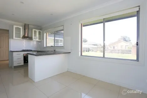 Property photo of 134 Shaws Road Werribee VIC 3030