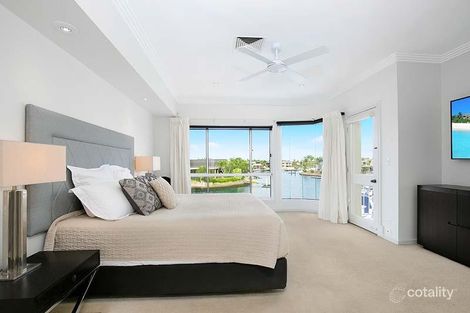 Property photo of 64 Pebble Beach Drive Runaway Bay QLD 4216