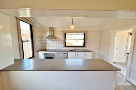 Property photo of 4 Boorowa Street Young NSW 2594