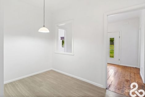 Property photo of 30 Chaleyer Street Reservoir VIC 3073