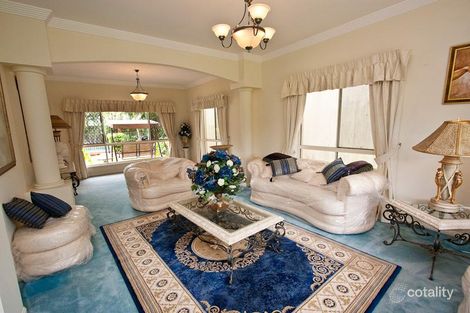 Property photo of 237 Cribb Road Carindale QLD 4152