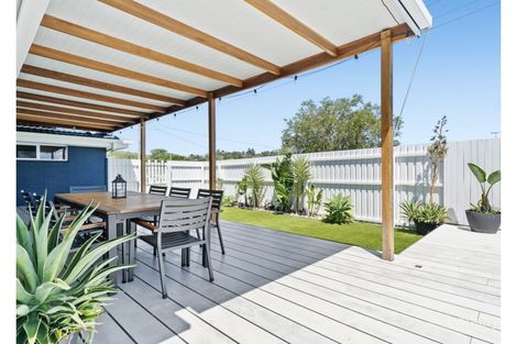 Property photo of 1/1 Red Bass Avenue Tweed Heads West NSW 2485