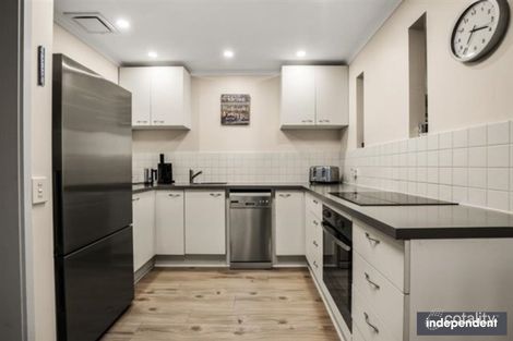 Property photo of 4 Miles Place Jerrabomberra NSW 2619