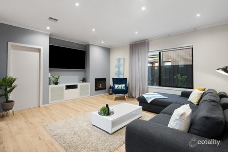 Property photo of 25 Divagate Avenue Doreen VIC 3754
