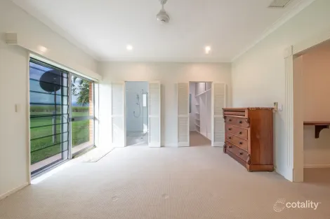 Property photo of 31 Glen Isla Road Glen Isla QLD 4800