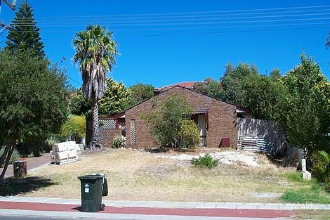 Property photo of 175 Bridgewater Drive Kallaroo WA 6025