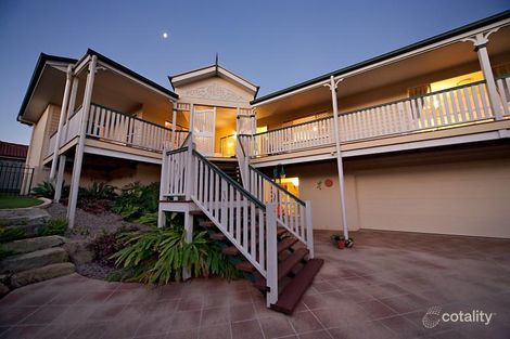 2 Lochside Dr, North Lakes, QLD 4509