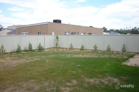 Property photo of 32 Barnett Drive Kangaroo Flat VIC 3555