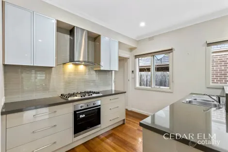 Property photo of 4 Gilbert Street Bulleen VIC 3105