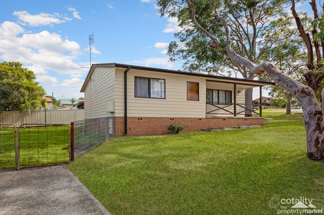 Property photo of 28 Parraweena Road Gwandalan NSW 2259