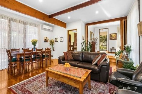 Property photo of 6 Fairway Road Doncaster VIC 3108