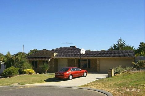 8 Cleave Ct, Padbury, WA 6025