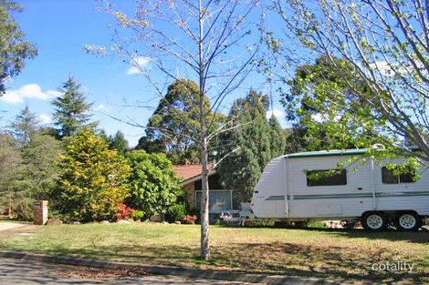 5 Pioneer Pl, Castle Hill, NSW 2154