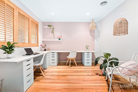 Property photo of 9 Bronte Way Taylors Hill VIC 3037
