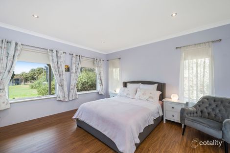 Property photo of 16 Wychwood Close Bullsbrook WA 6084