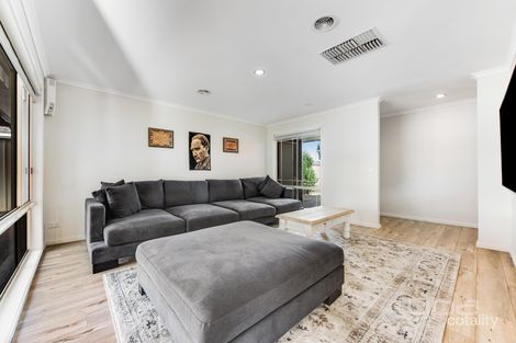 Property photo of 23 Aquila Grove Roxburgh Park VIC 3064