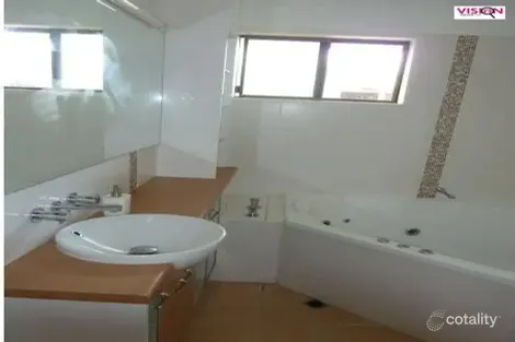 Property photo of 9 Viola Street Glenella QLD 4740