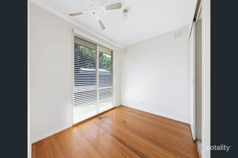 Property photo of 1 Hothlyn Drive Craigieburn VIC 3064