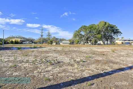 14 Sixth Ave, Woodgate, QLD 4660