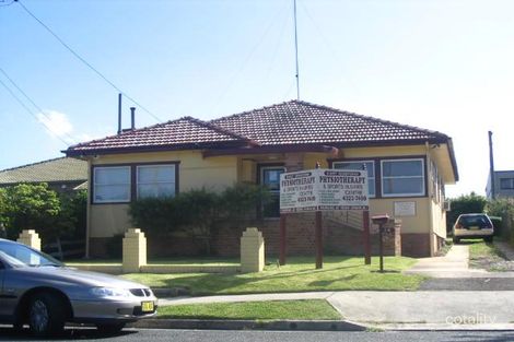 24 Brougham St, East Gosford, NSW 2250