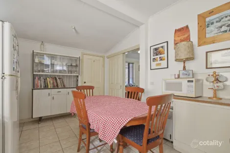 Property photo of 16 Centella Lane Longford VIC 3851