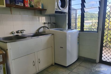 Property photo of 59 Ninth Avenue Home Hill QLD 4806