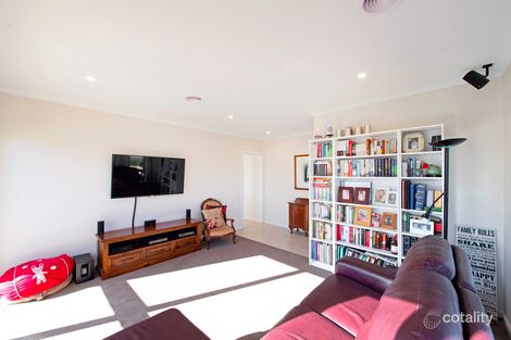 Property photo of 11 Bedbrook Street Coombs ACT 2611