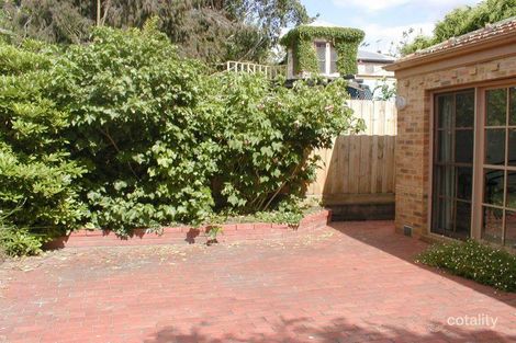 2/72 Prospect Hill Rd, Camberwell, VIC 3124