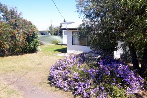 80 Swanwick Dr, Coles Bay, TAS 7215