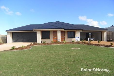 2/26 Bondi Rd, Blacks Beach, QLD 4740