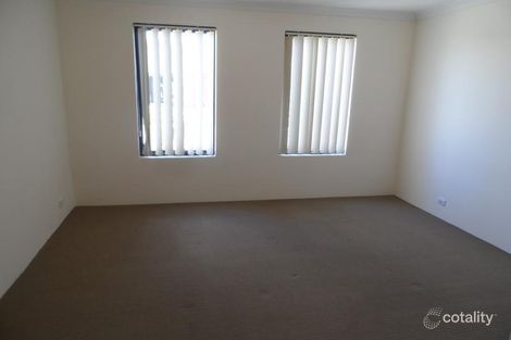 Property photo of 23 Philmont Way Meadow Springs WA 6210