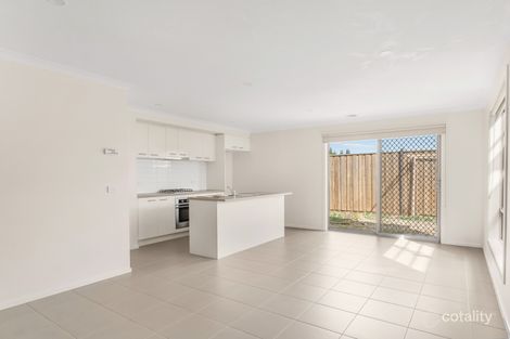 Property photo of 6 Azolla Avenue Werribee VIC 3030