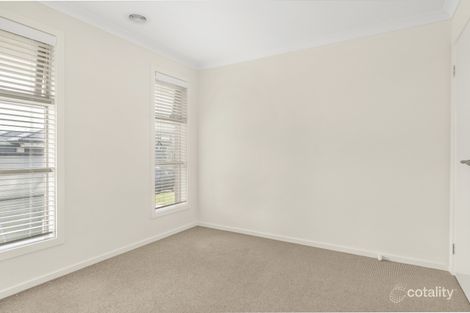 Property photo of 6 Azolla Avenue Werribee VIC 3030