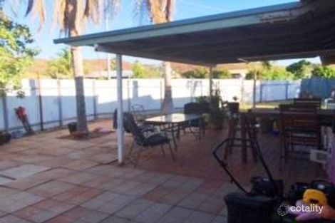 Property photo of 2A Wedge Place Millars Well WA 6714