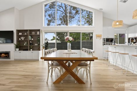 12 Bowman Ave, Camden South, NSW 2570