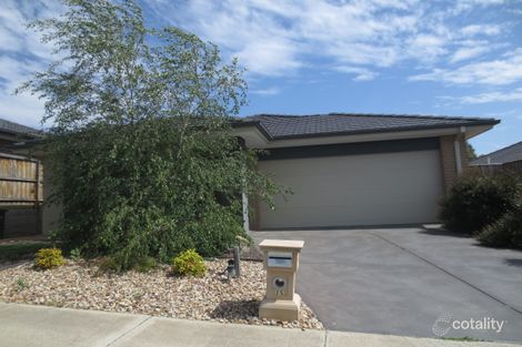 Property photo of 25 Gyrfalcon Way Doreen VIC 3754