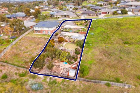 8 Fairway Cres, Darley, VIC 3340